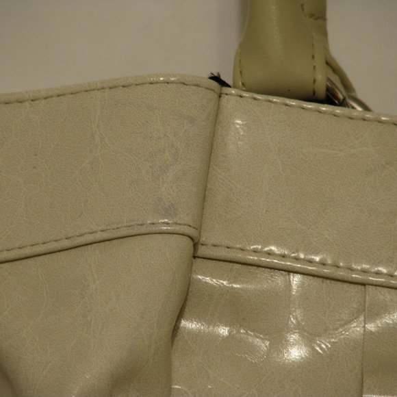 Miche "Sharon" Demi - Picture 3 of 3